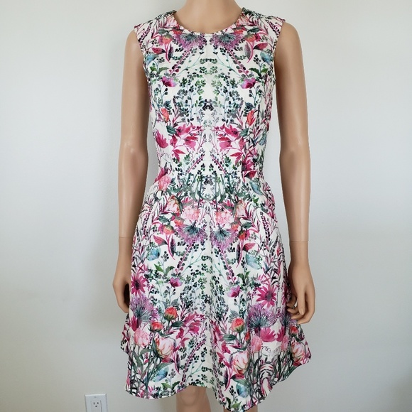 Ted Baker Dresses & Skirts - Ted Baker Floral Dress Fit and Flare Size 4